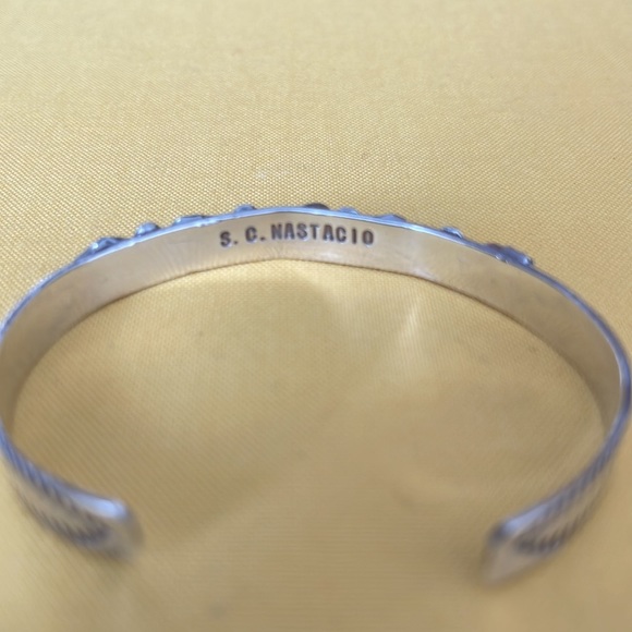 Vintage Navajo SC Nastacio sterling silver turquoise stone cuff bracelet. - Picture 3 of 4